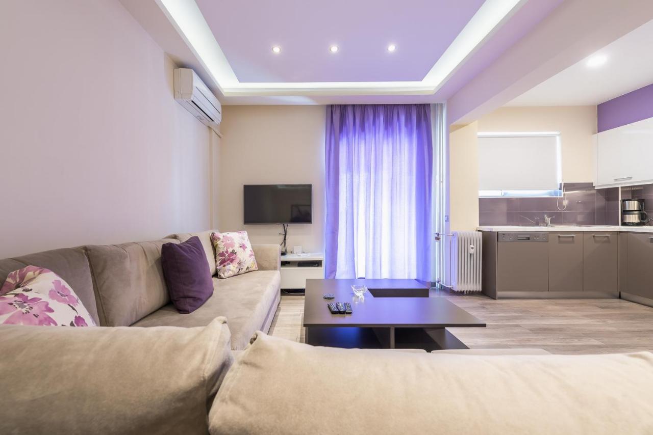 An Impressive 2 Bdr Apt In Glyfada Atenas Exterior foto