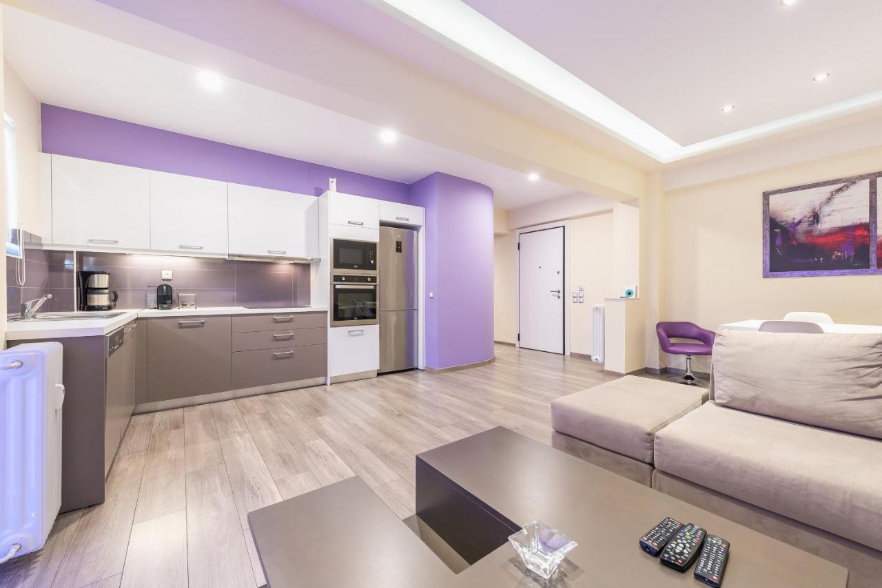 An Impressive 2 Bdr Apt In Glyfada Atenas Exterior foto
